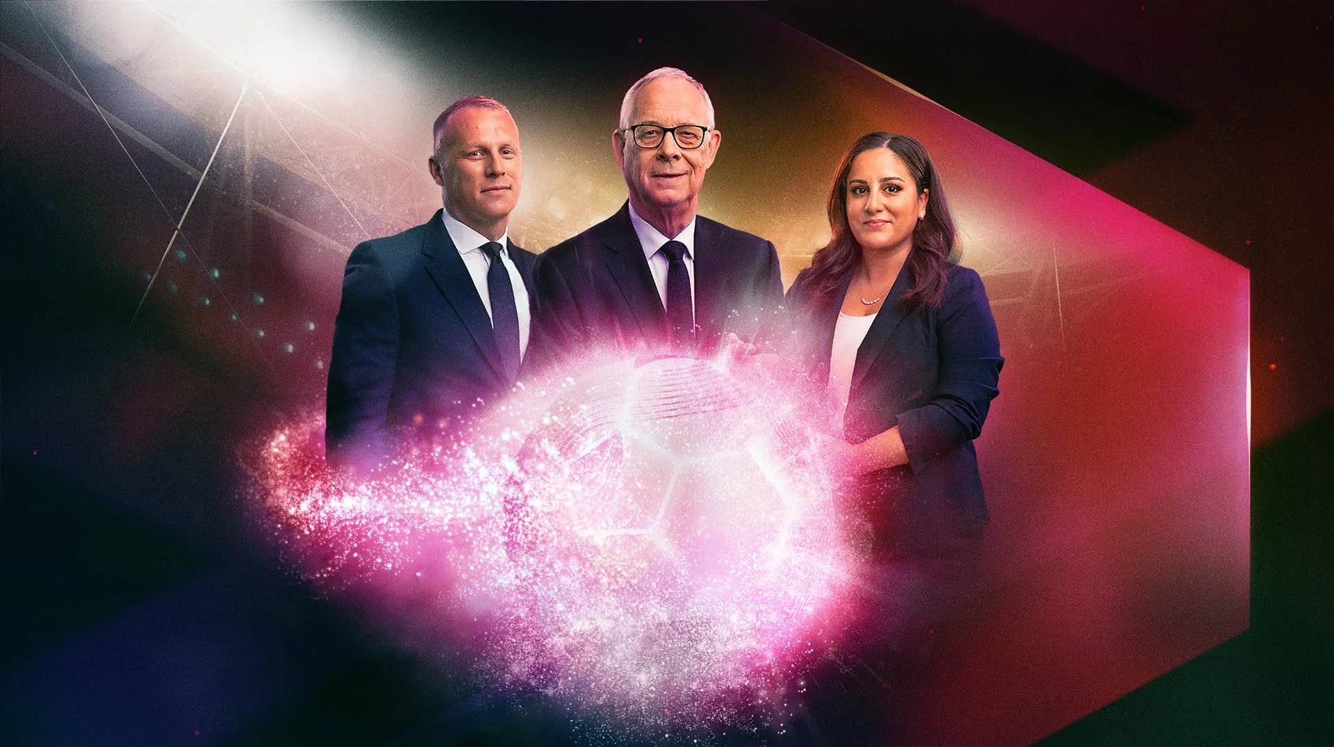 Premier-Leauge-Viaplay-2024-Lars Lagerbäck-Richard Henriksson-Jennifer Kücükaslan-Clean.jpg