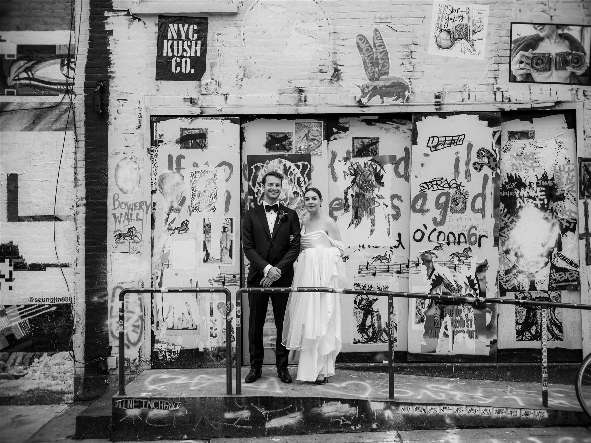bride-groom-nyc-graffiti.jpg
