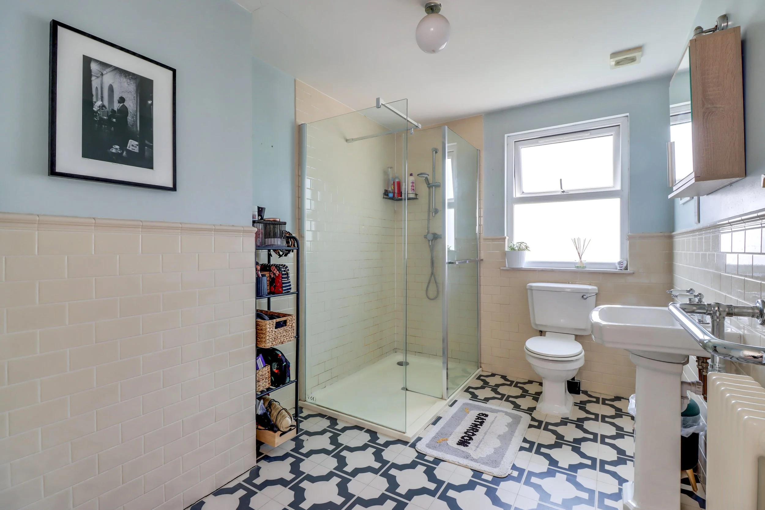 ENSUITE.jpg