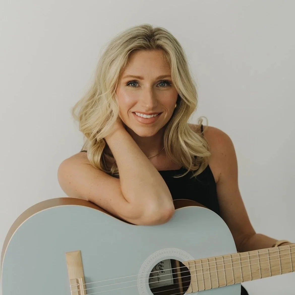 Jenna Shuffler - The Core Publishing / Warner Chappell
