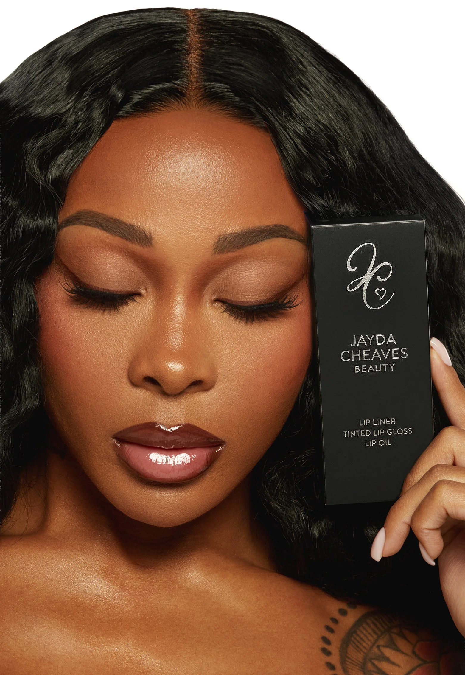 JAYDA X WAYDAMIN X JCB0060 1.jpg