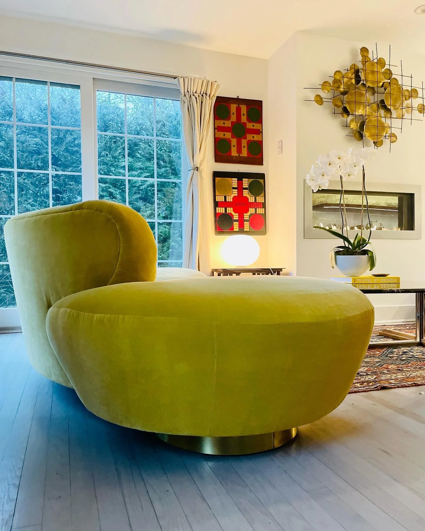 Color pop!! A stunning golden Vladimir Kagan sofa in our showroom with bronze legs newly re-upholstered and in perfect vintage condition #vladimirkagan #nycshowroom #midcenturymodern #midcenturyfurniture #inspiration #color #interiordesign #interior 