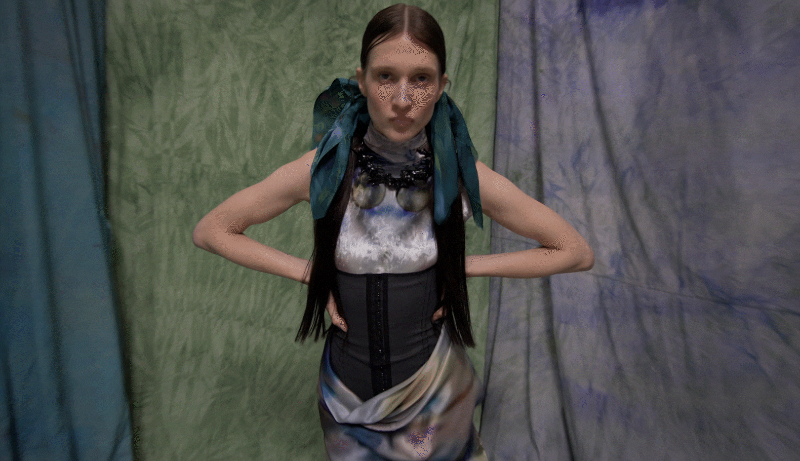 Talent: Kenza Meunier Client: Demones Textile, 2nd collection
Year: 2020