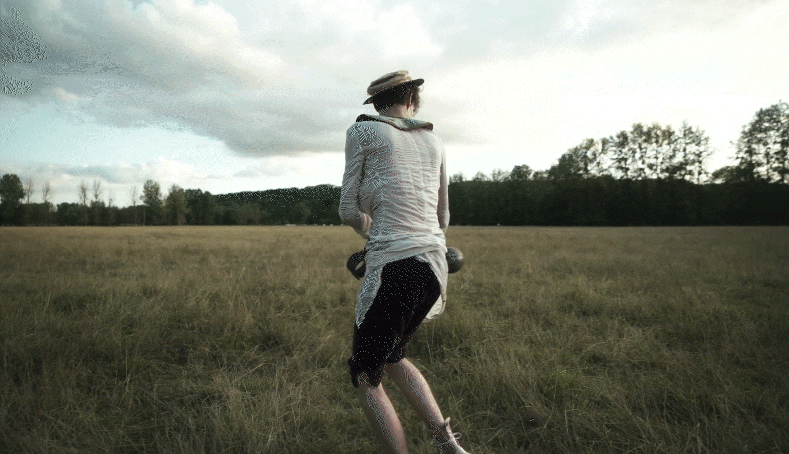 Talent: Kenza Meunier, The Lost Army Client: A Part Publications Year: 2019