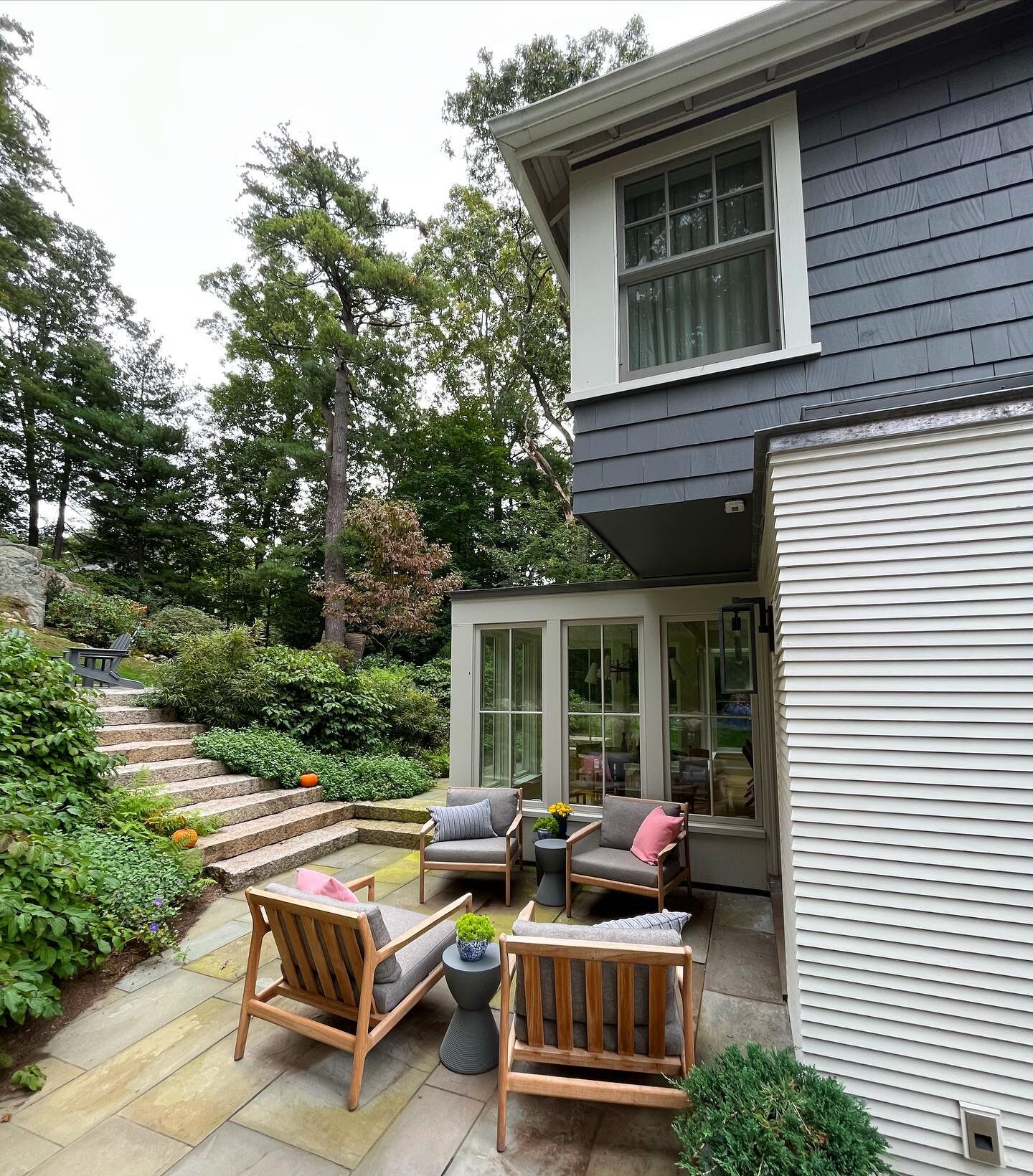 A closer look at the rear windows on our Wellesley Modern Colonial project!

#architecture #residential #design #windows #patio #backyard