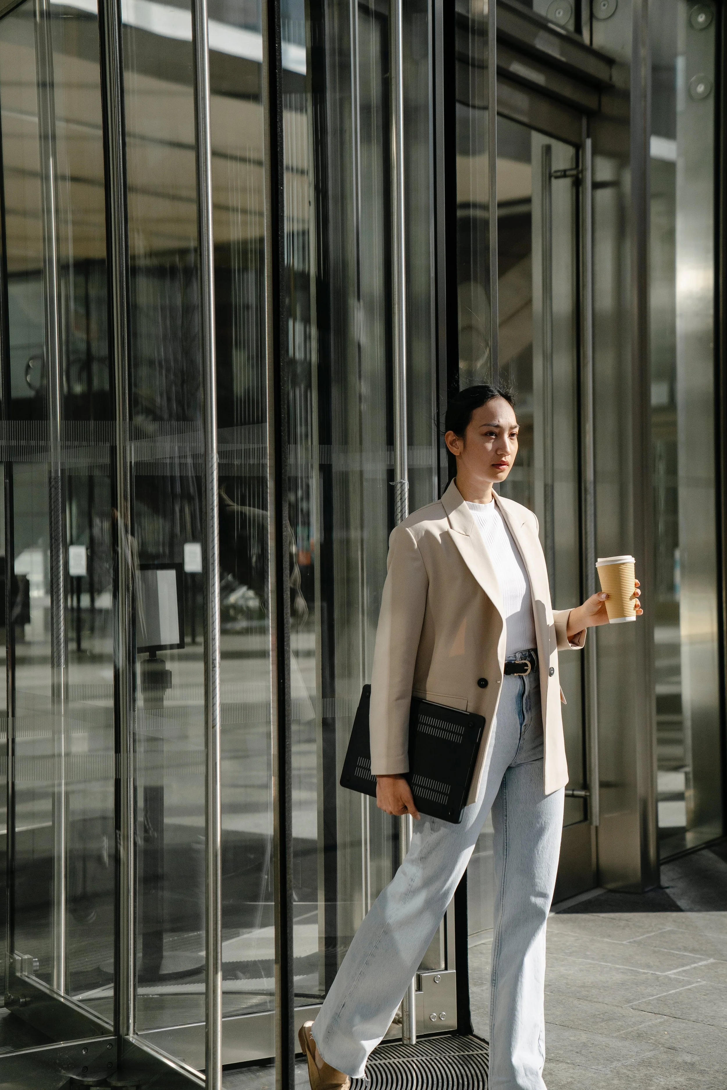 Push Forward or Step Back: Unveiling Decision-Making Styles for Career Success