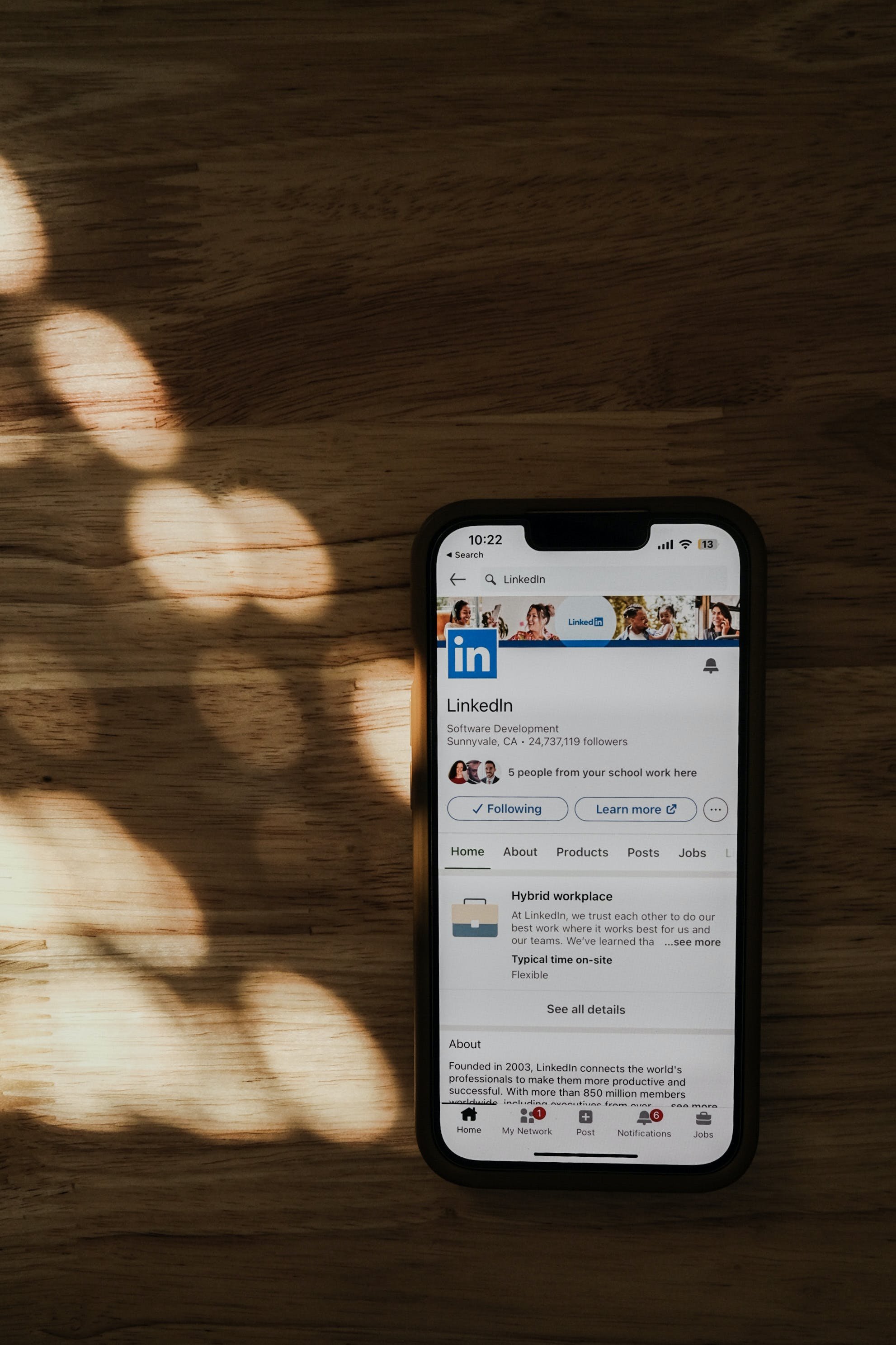 LinkedIn Profile Hack: Boost Your Visibility by Ensuring Company Icons Show Up