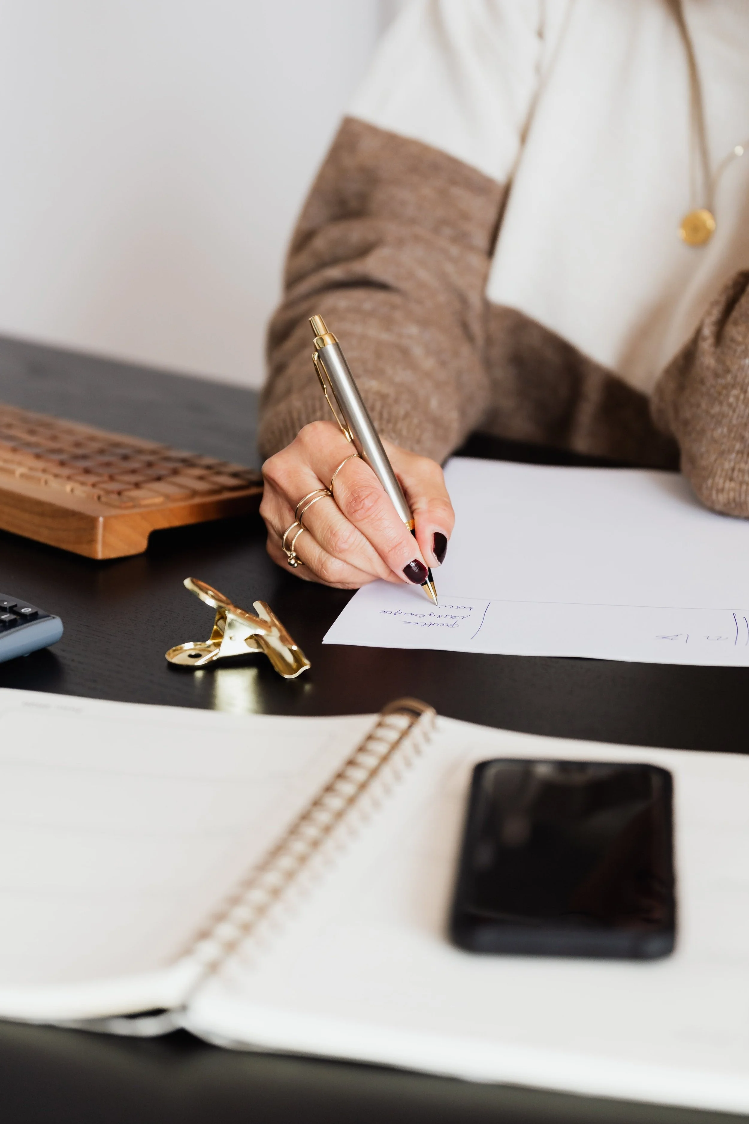 Resume Clarity: Ditch the Word 'All' for Impact