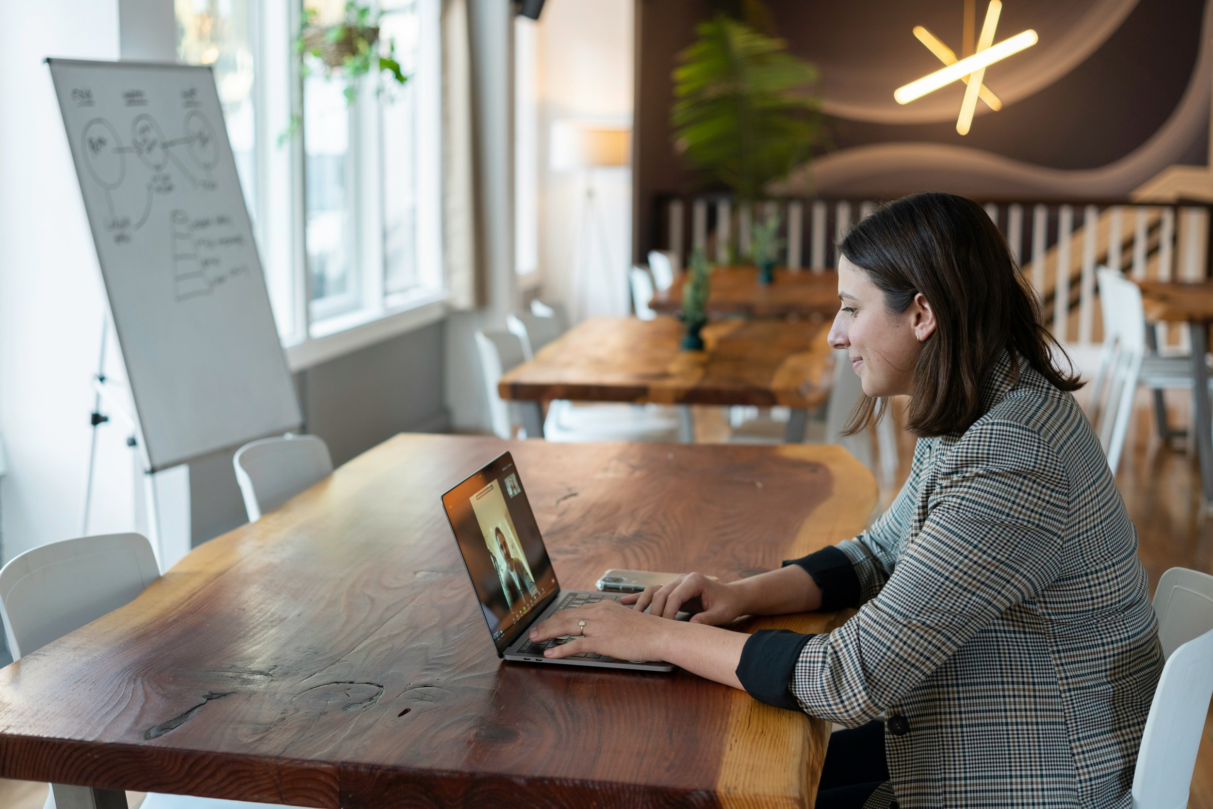 Résumé Writing as Persuasive Writing: Transform Your Career Story