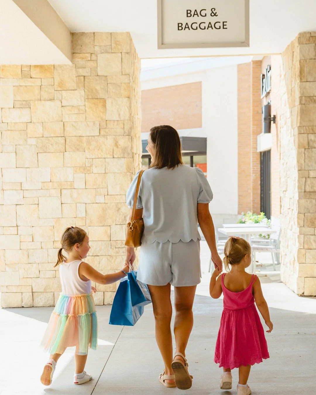 Back to school is here and Hawthorne Plaza has everything you need to ease into the routine 🛍️ 

#HawthornePlaza #YourCornerOfKC #OverlandPark