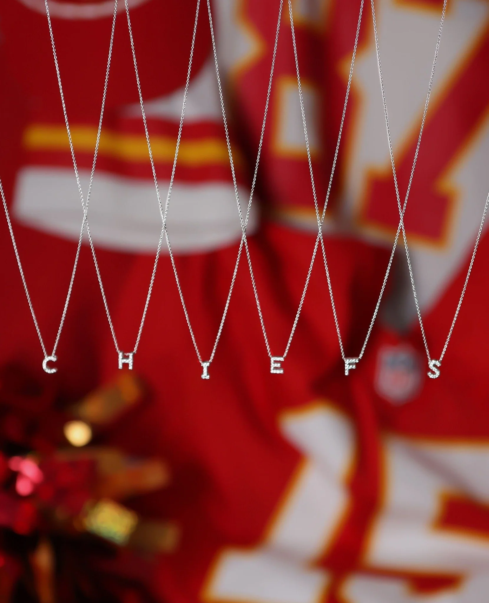 Shining a little brighter this Red Friday ❤️💎 

@tivolkc  brings timeless style to every celebration &ndash; from game day to every day. Find your forever pieces right here at Hawthorne Plaza.
#RedFriday #YourCornerOfKC #Tivol #HawthornePlaza