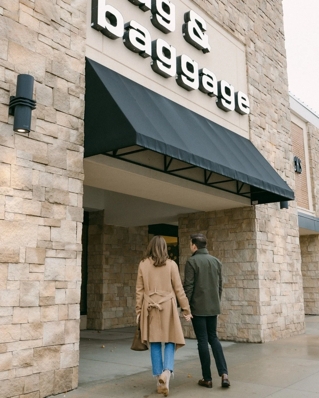 A little love goes a long way, especially when it travels ❤️

During Bag &amp; Baggage&rsquo;s annual Trade-In Sale, donate your gently used luggage and receive $100 off a new piece in-store. Even better? Donated luggage supports Rose Brooks, a local