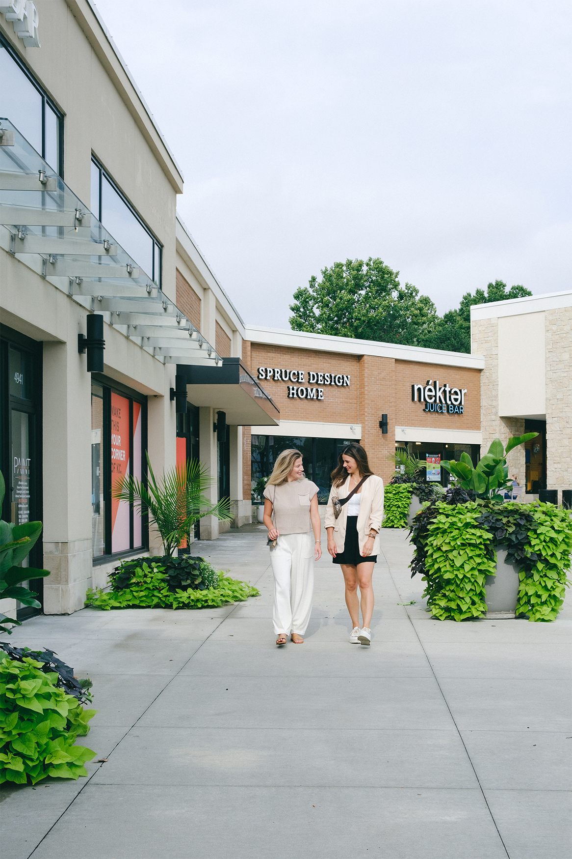 Hawthorne Plaza Mall