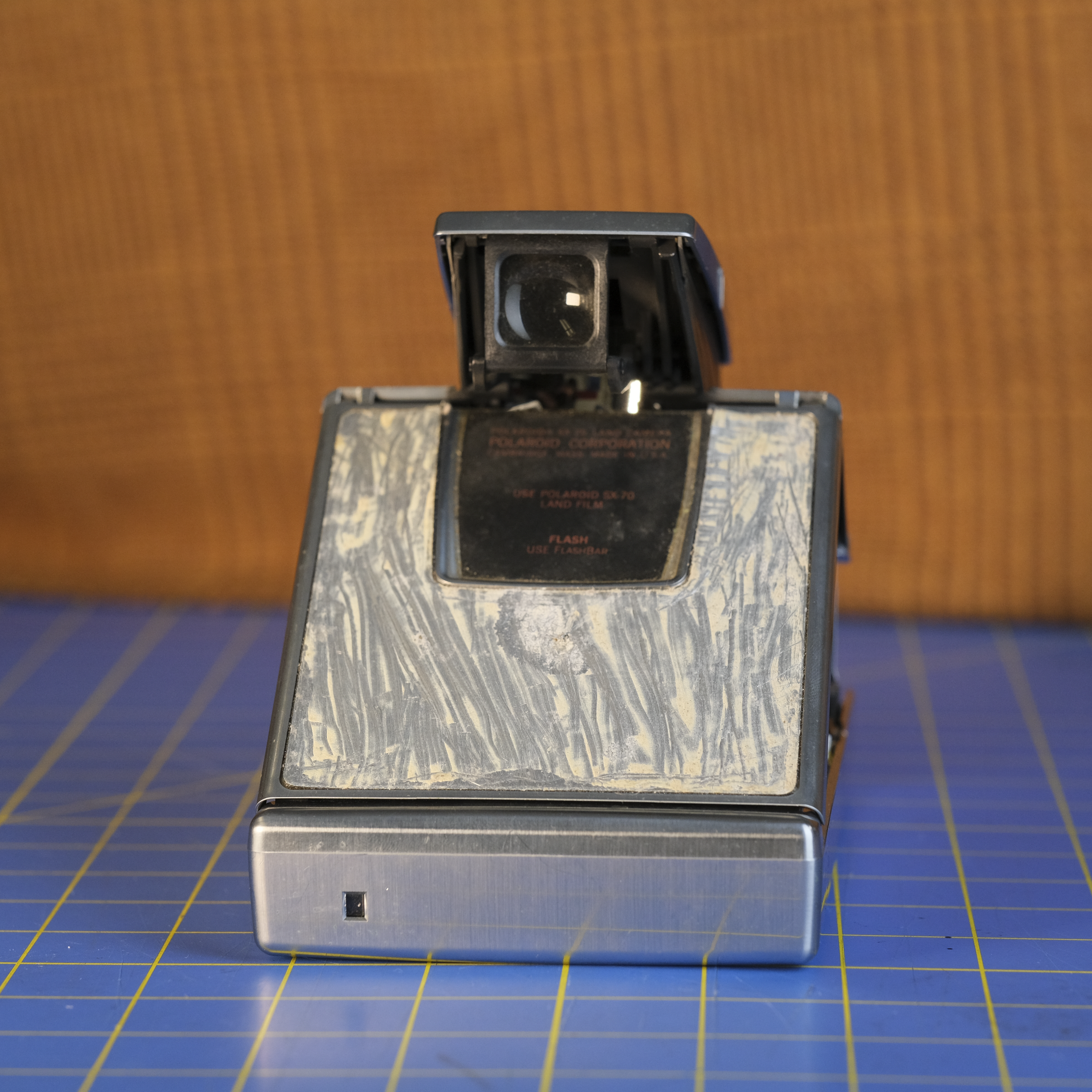 SX70 leatherless $100-5.png