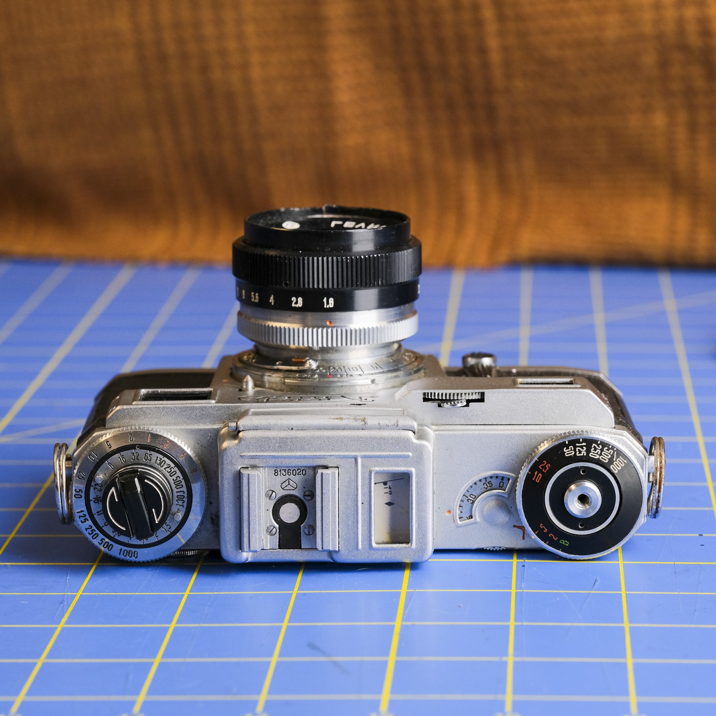 Kiev 4M with case $200-3.jpg