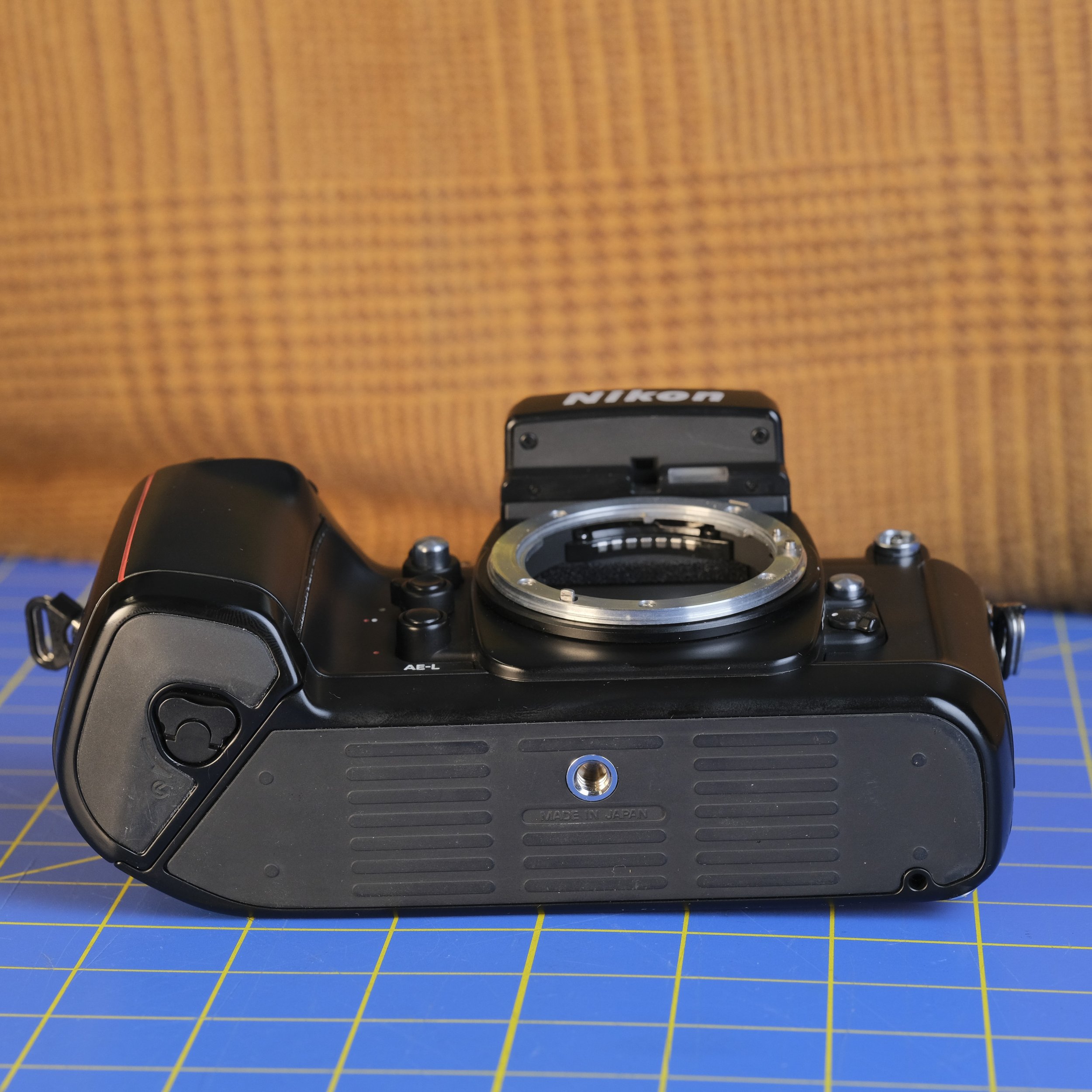 Nikon F4 $300-9.jpg
