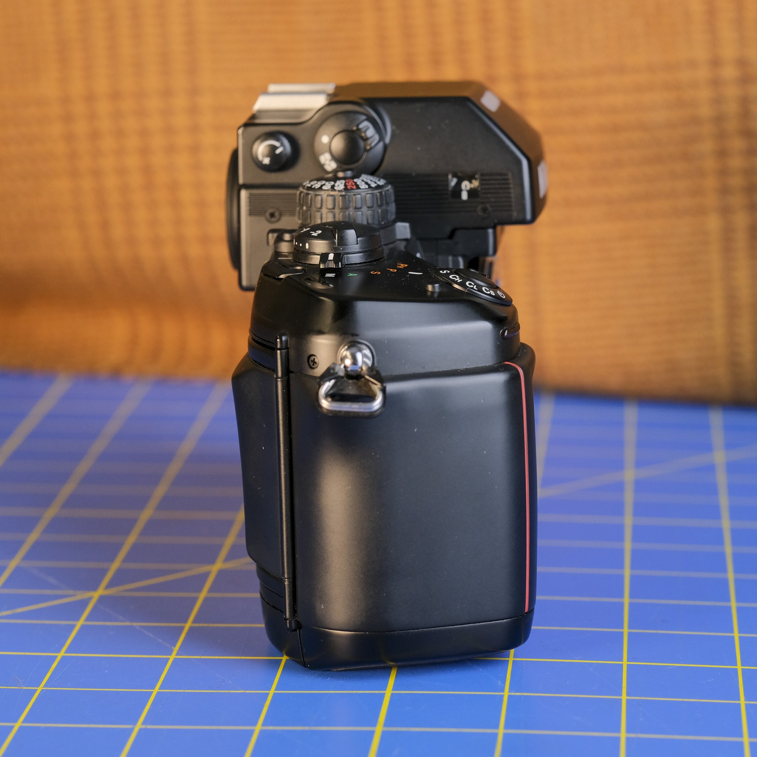 Nikon F4 $300-5.jpg