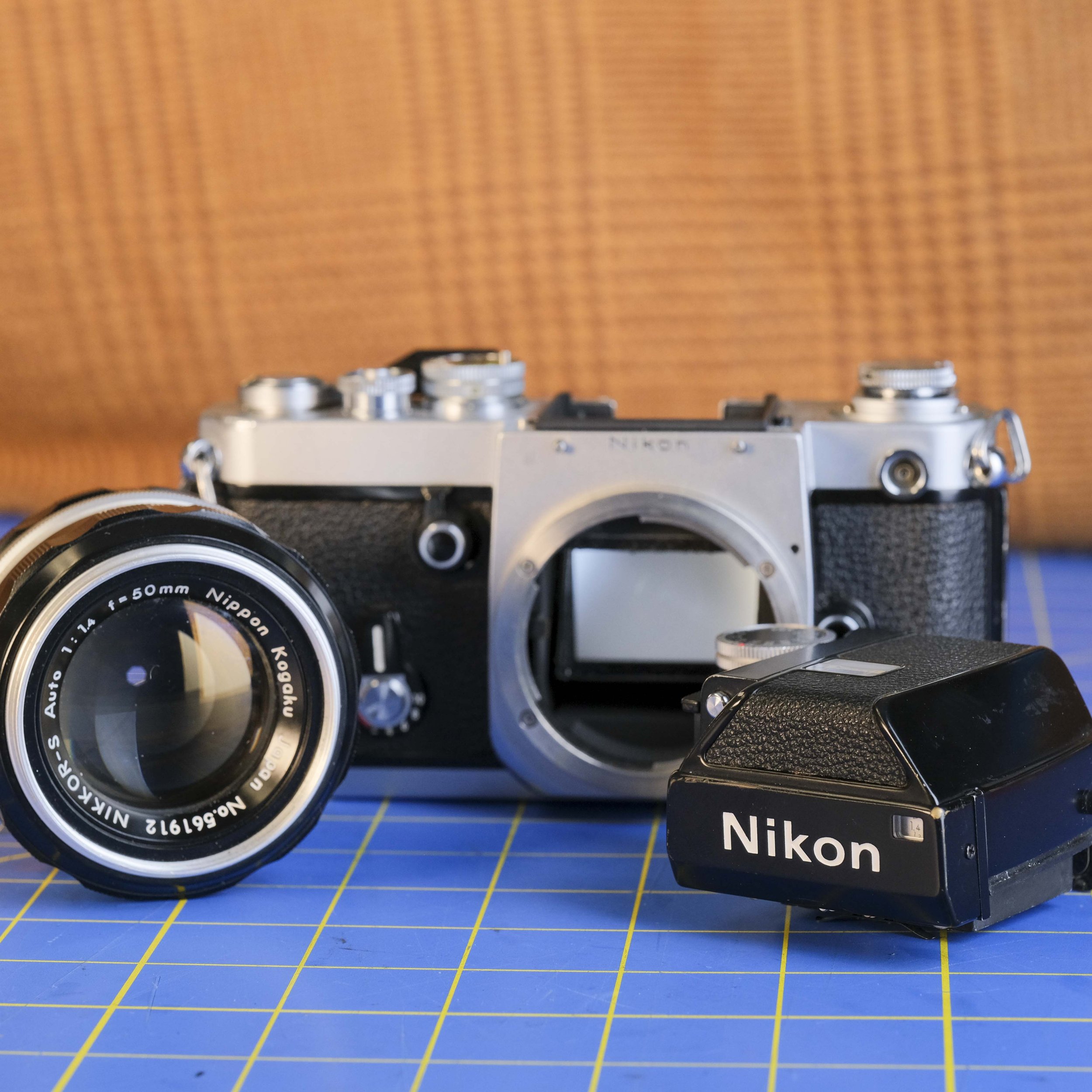 Nikon F2 w lens $350-7.jpg
