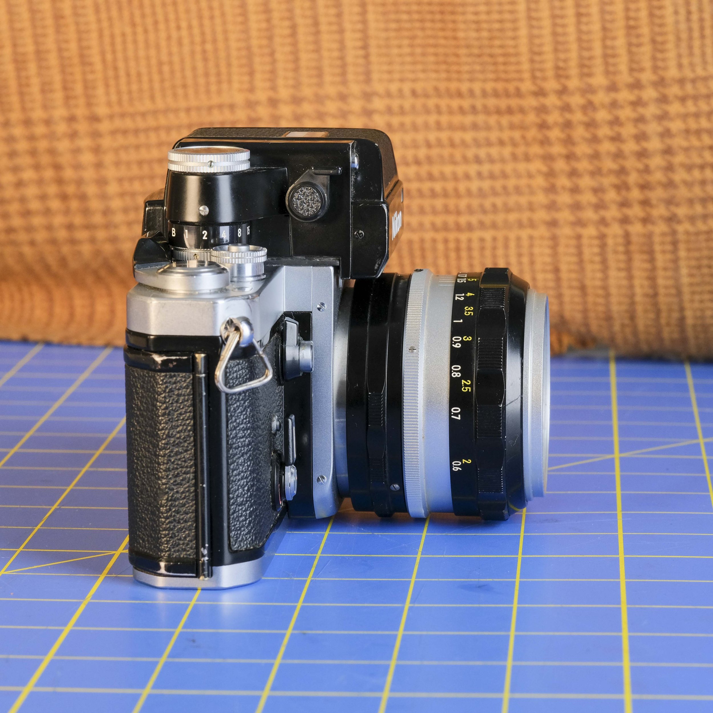 Nikon F2 w lens $350-3.jpg