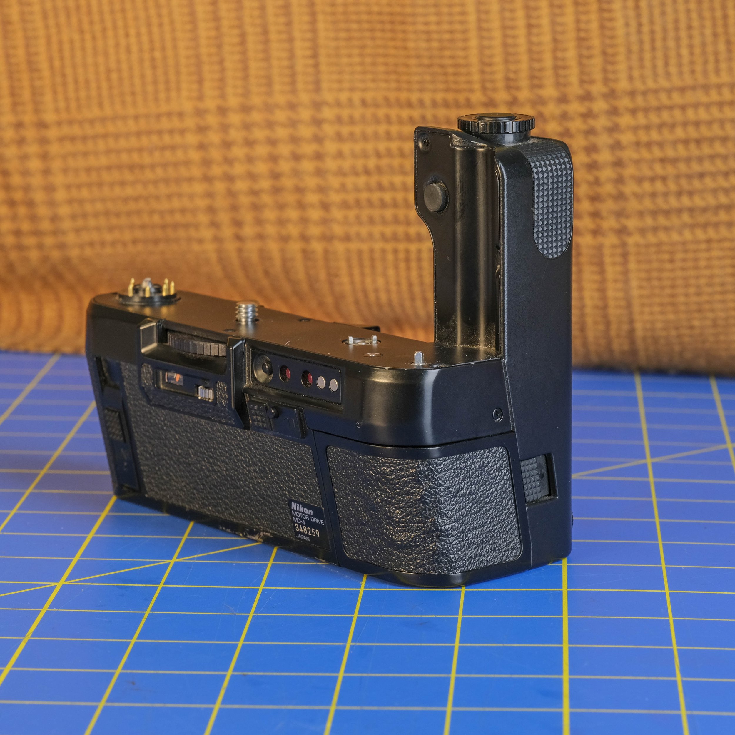 Nikon f3 auto winder $40-3.jpg