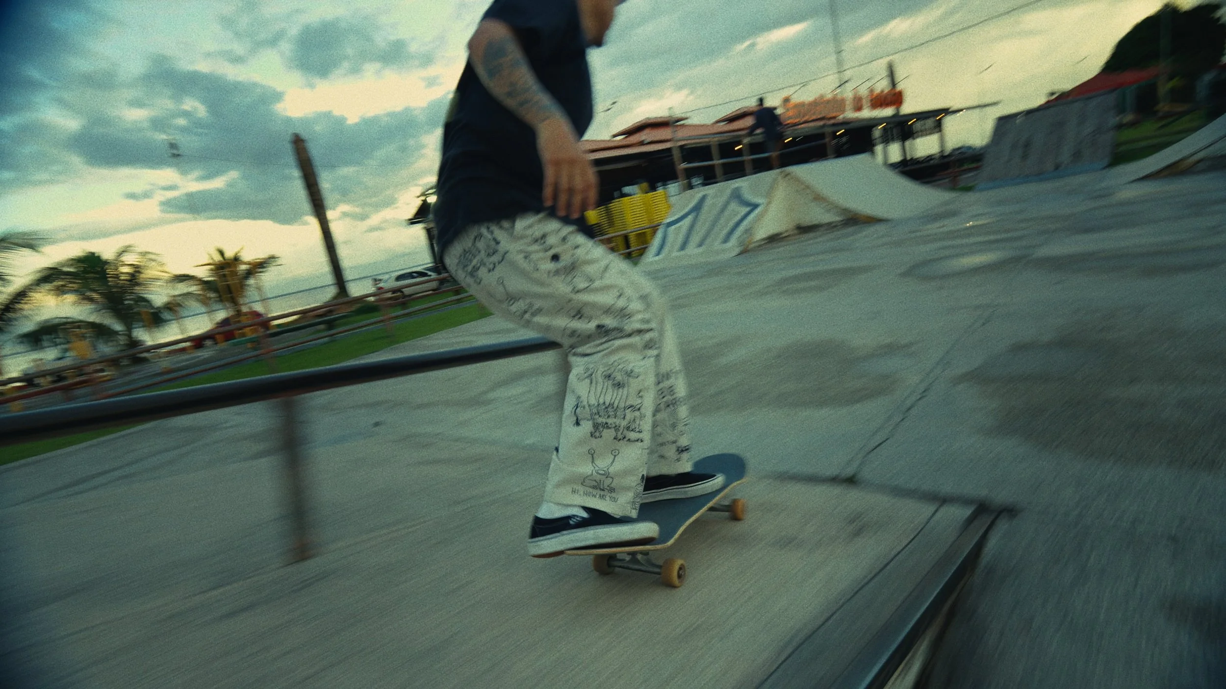 Still 2025-08-06 003936_1.36.1.jpg