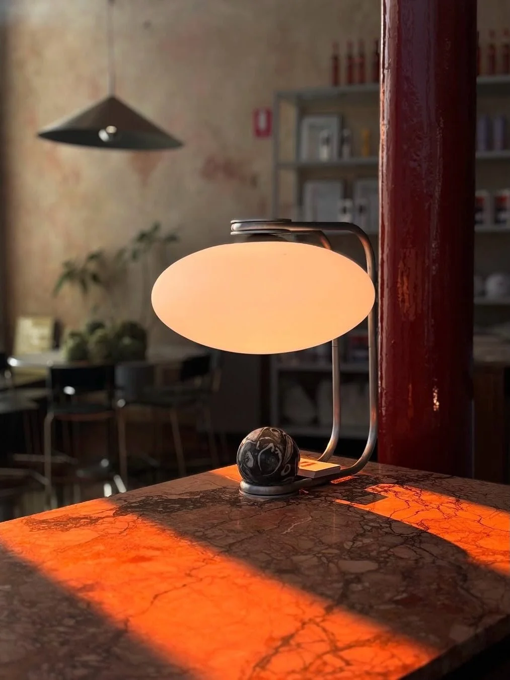The Astro began as a sketch for a wall light when we first collaborated with @de.winde from @studioy.com.au for their amazing inner city brewery project, and then evolved into a table lamp for their incredible studio space.

#glassart #madeinmelbourn