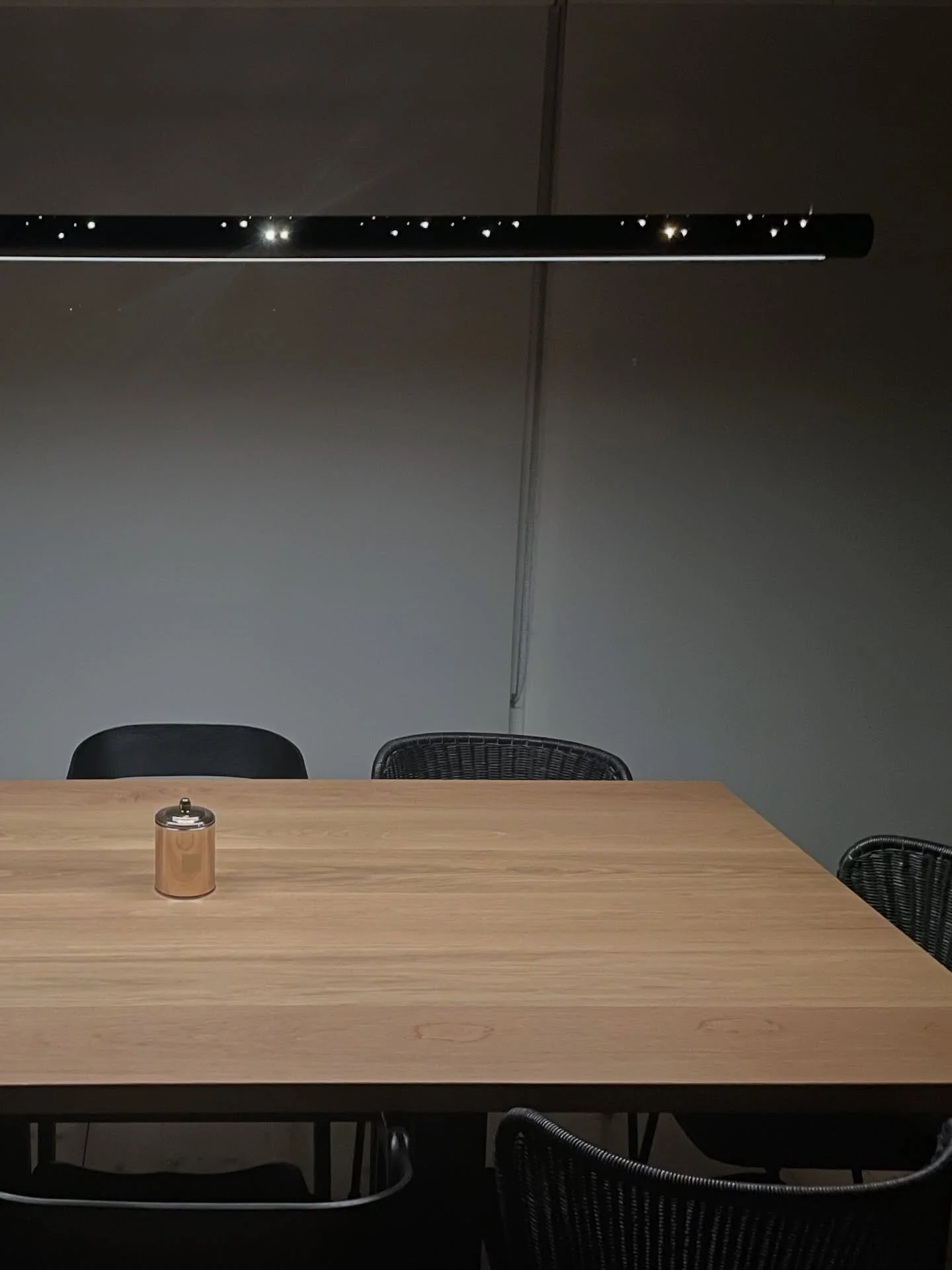 A trail of light. A shimmer of stardust. ✨
The Comet Stardust Pendant mixes sparkle with function with custom lengths, finishes, and end caps let it glow exactly where you need it, while scattering a subtle shimmer all around.

Suspended above the di