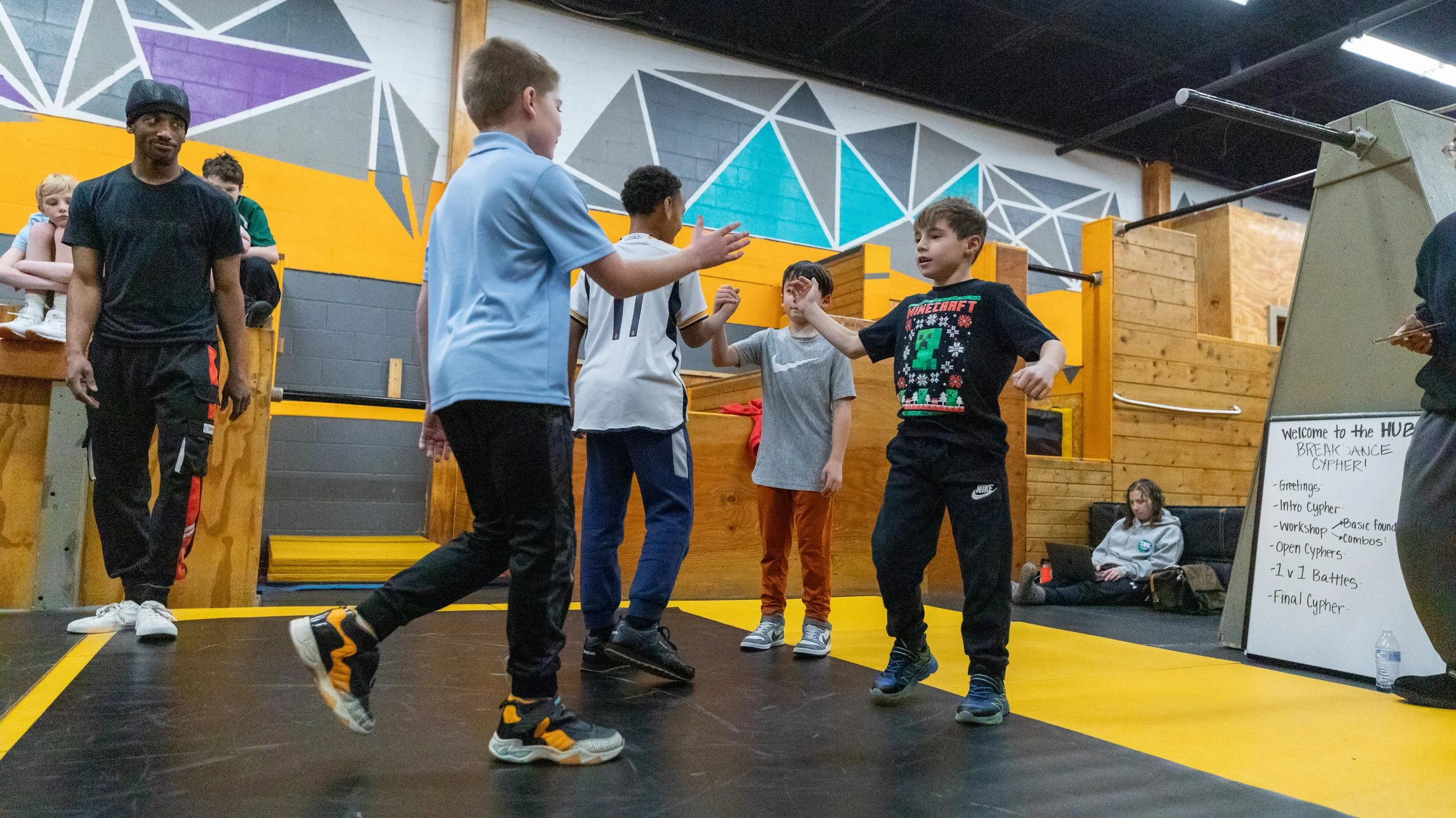 Breakdance Cypher (51 of 57).jpg