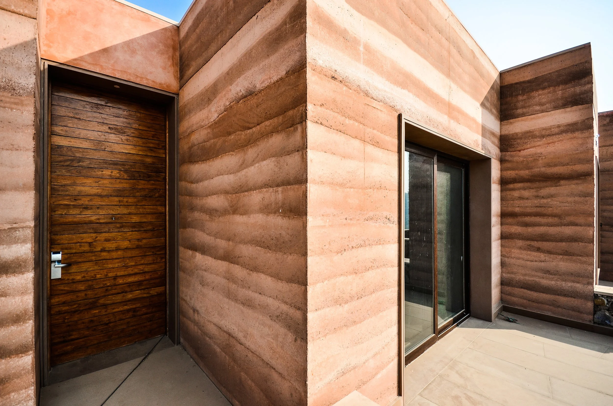 0_CORNER RESIDENCE.jpg