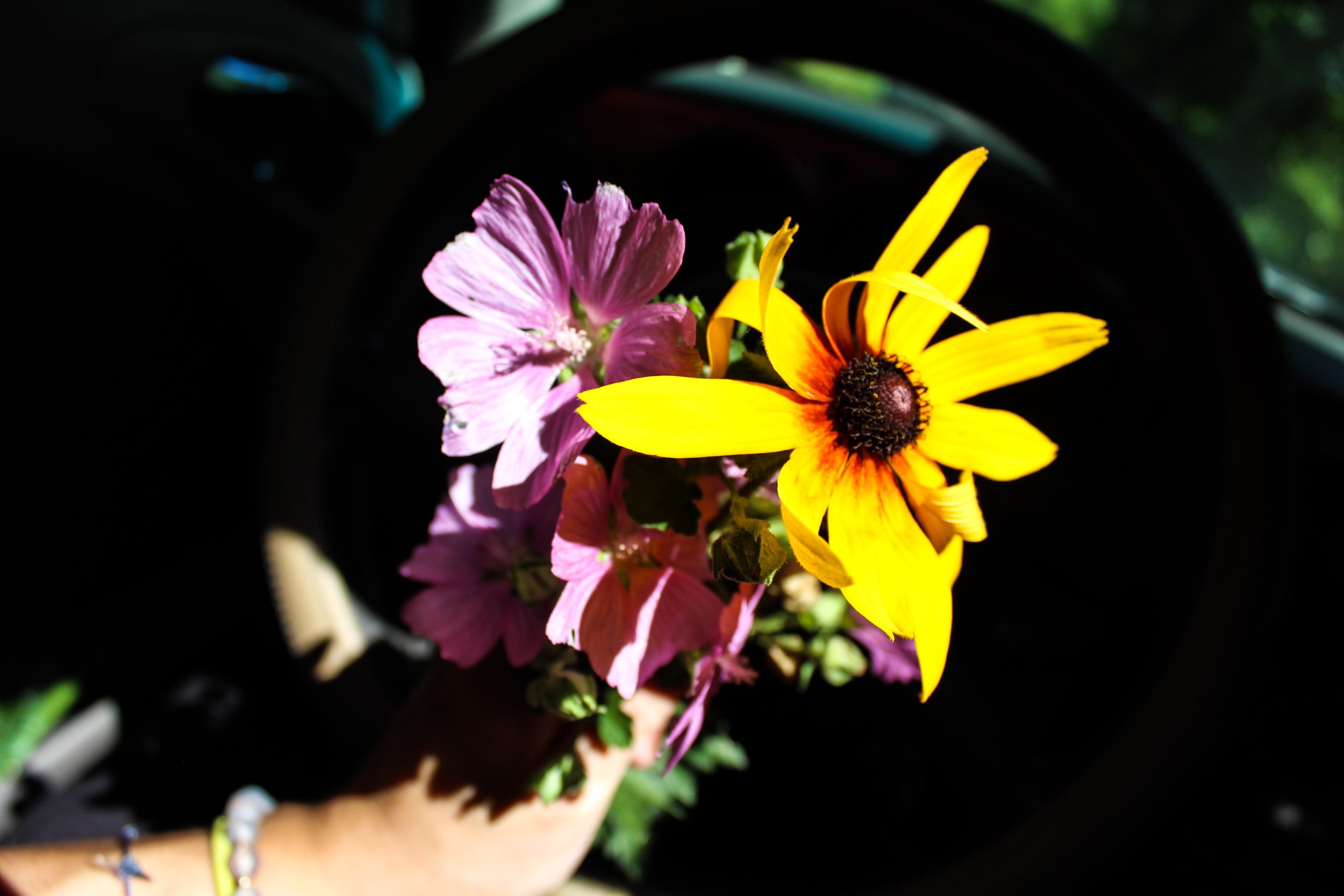 Floral2.jpg