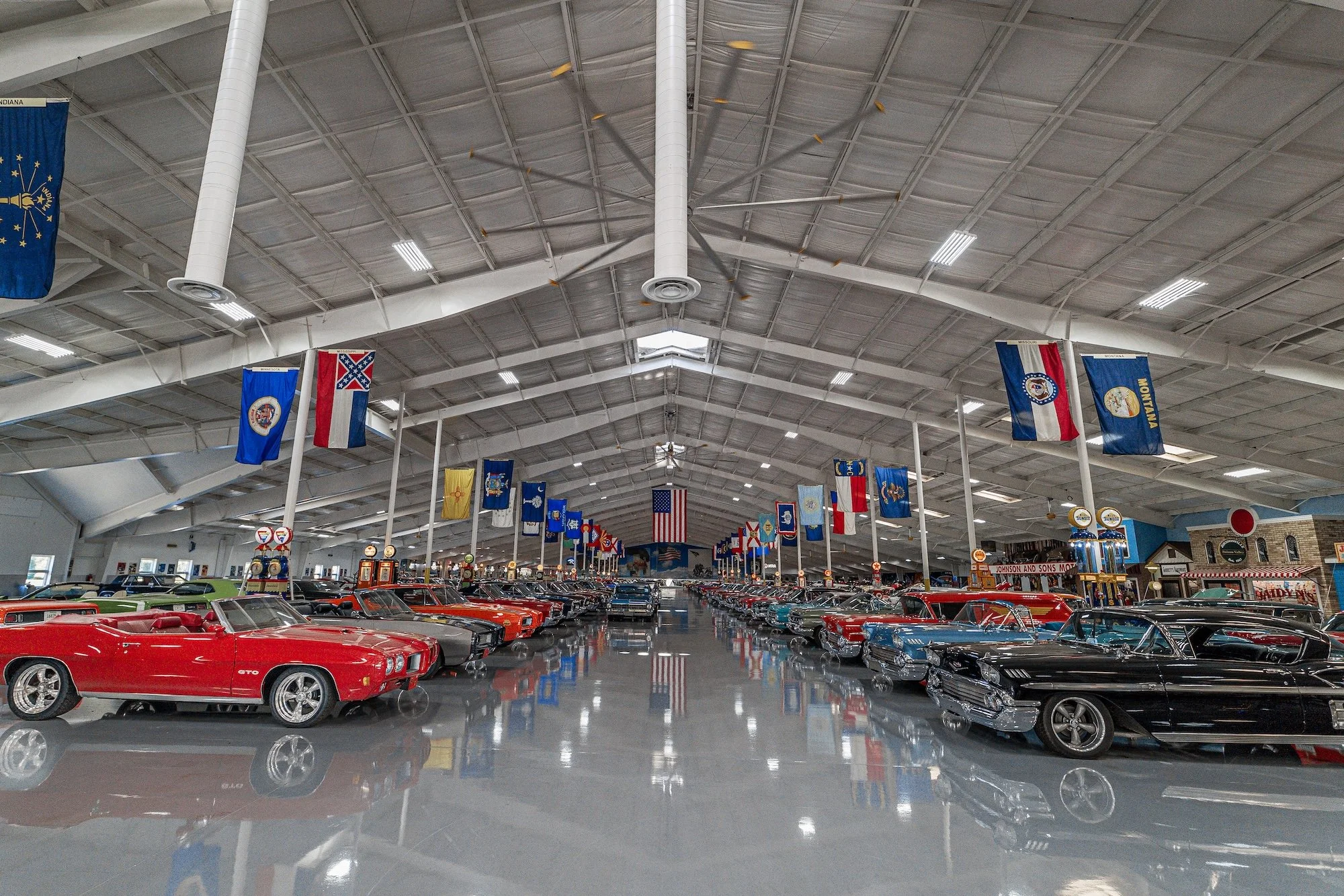 BryanFayPhoto_WillisJohnsonGarage_013 (1).jpeg