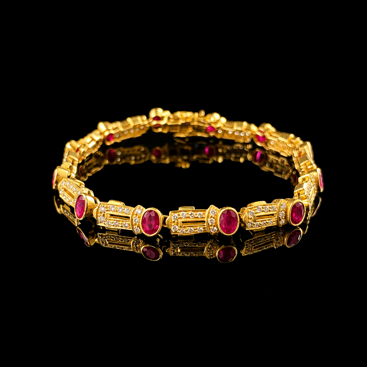 18K Yellow Gold Ruby and Diamond Bracelet Closeup.png