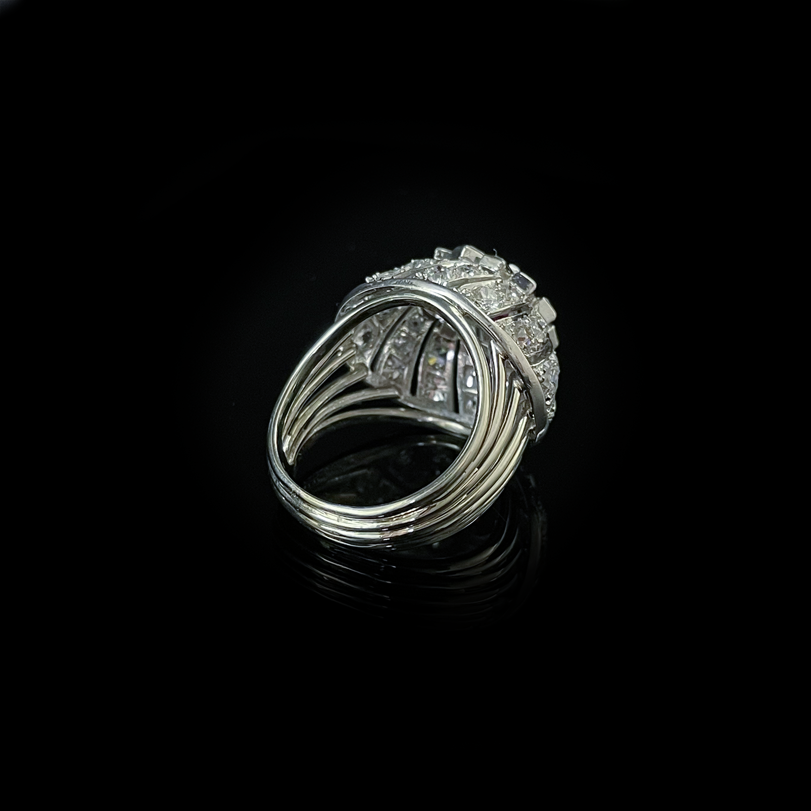1930%27s+14K+White+Gold%3APlatinum+Diamond+and+Pink+Sapphire+Ring+Back.png