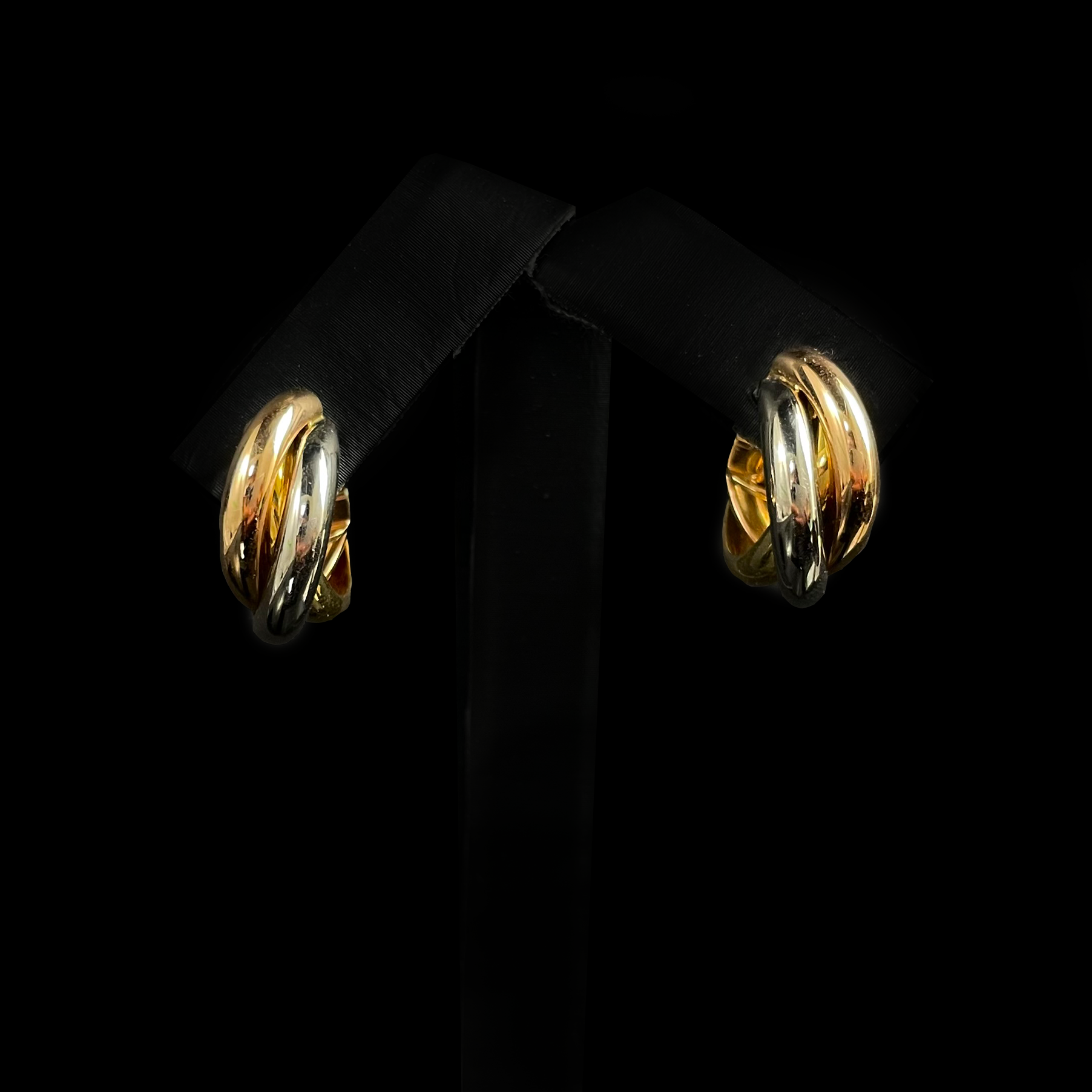 Cartier+18K+Tri-Color+Ribbed+Earring+Clips.png