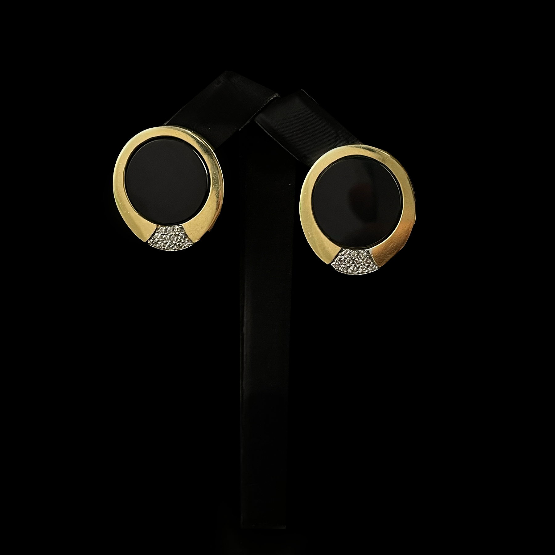 14K+Yellow+Gold+Onyx+and+Diamond+Earclips.png