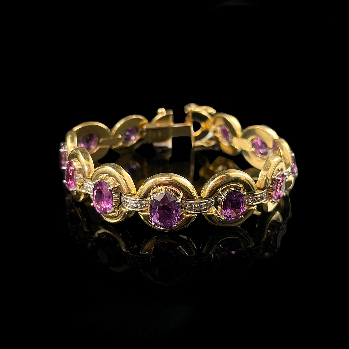 18K Yellow Gold No-Heat Purple Sapphire and Diamond Bracelet Front.png