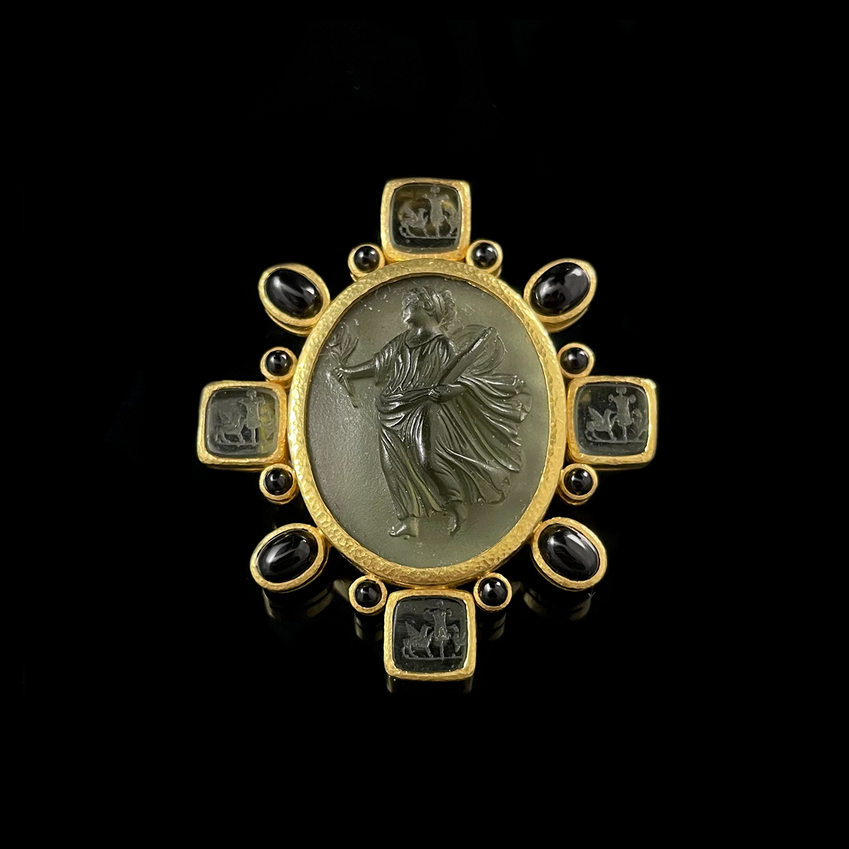 18K Yellow Gold Carved Venetian Glass Pendant signed Elizabeth Locke.png