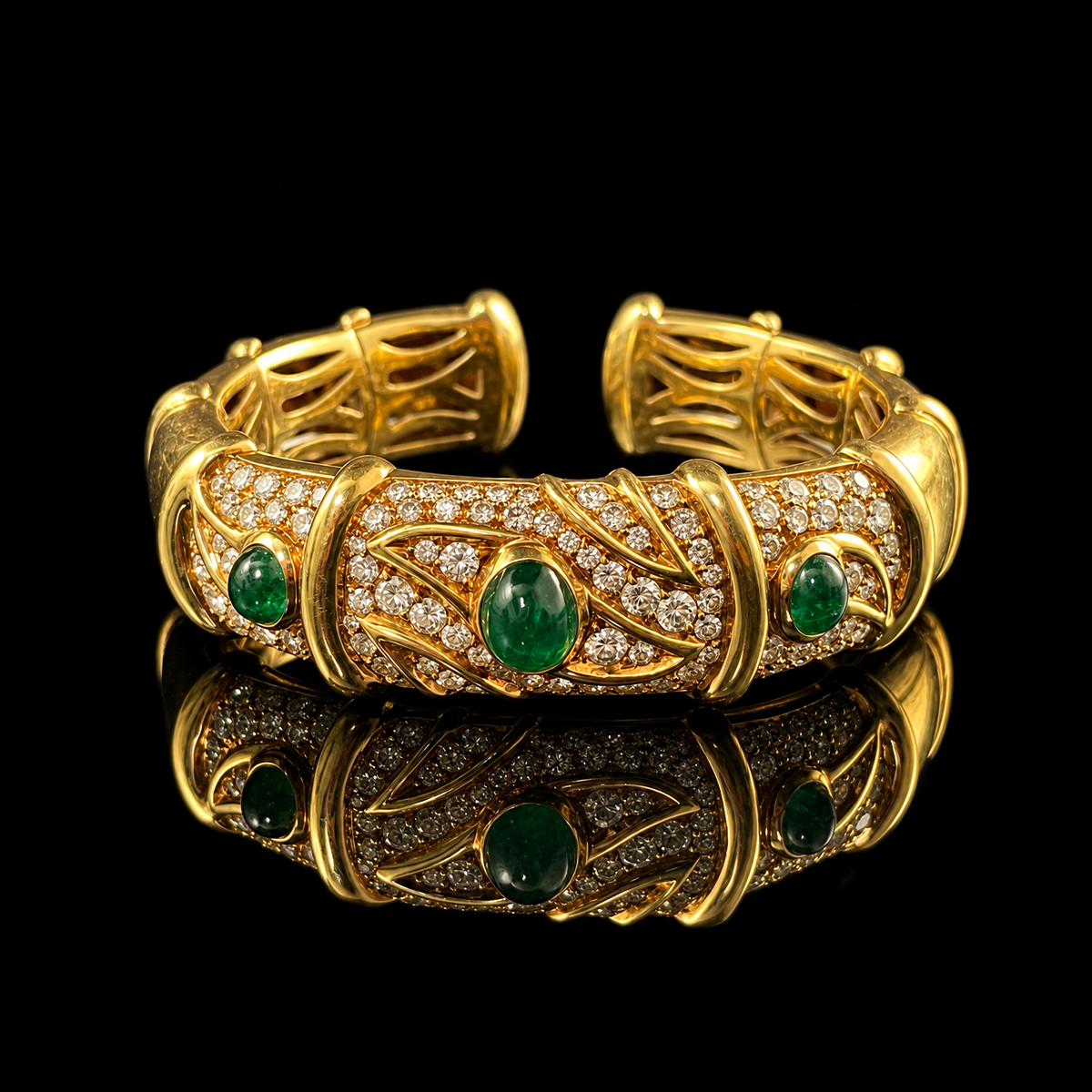 18K Yellow Gold Emerald and Diamond Cuff.png