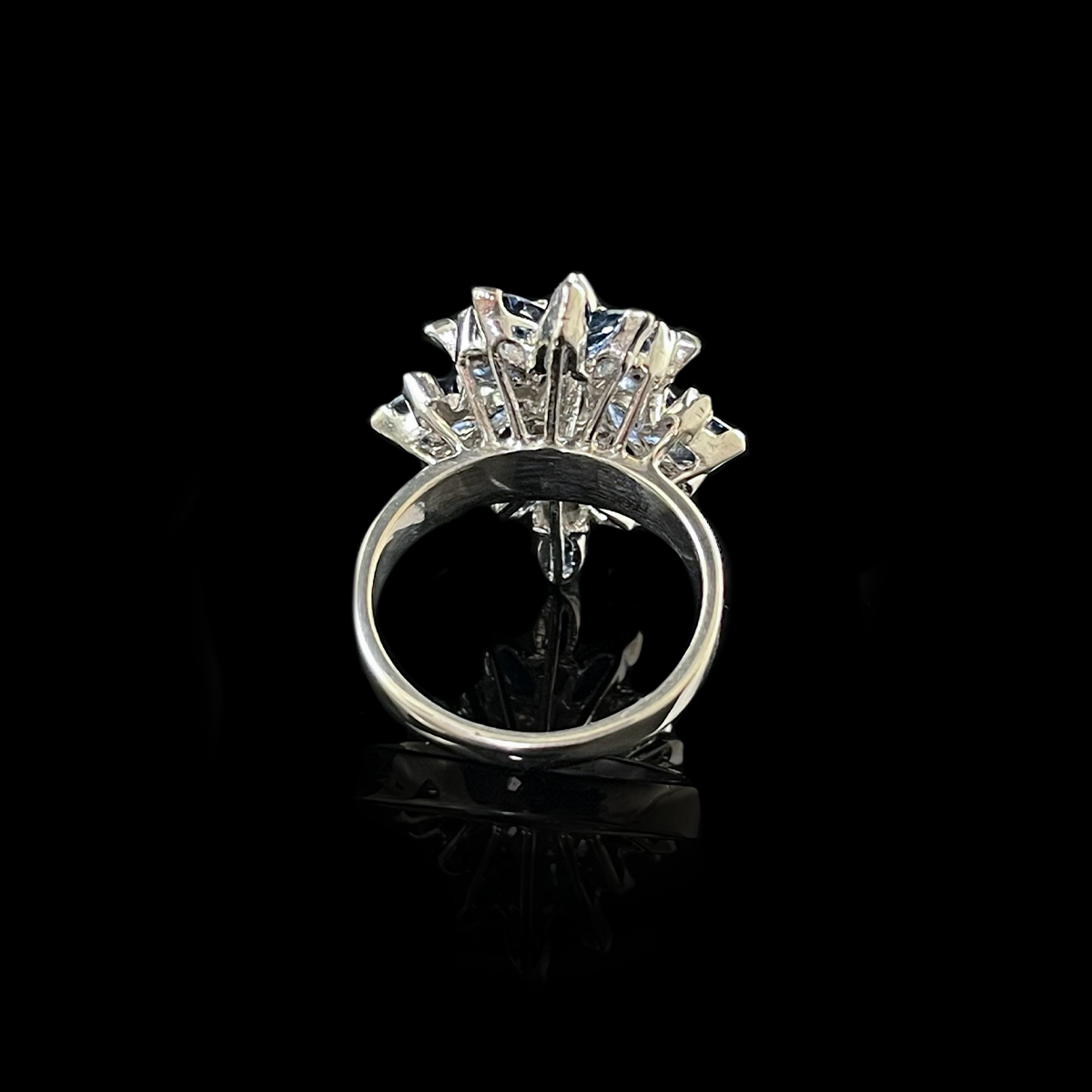 18K White Gold Sapphire and Diamond Cluster Ring Back.png