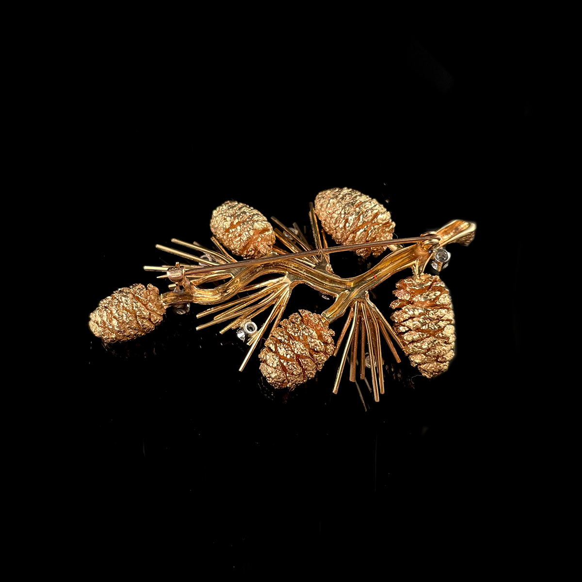 14K Rose Gold Diamond Pinecone Brooch Back.png