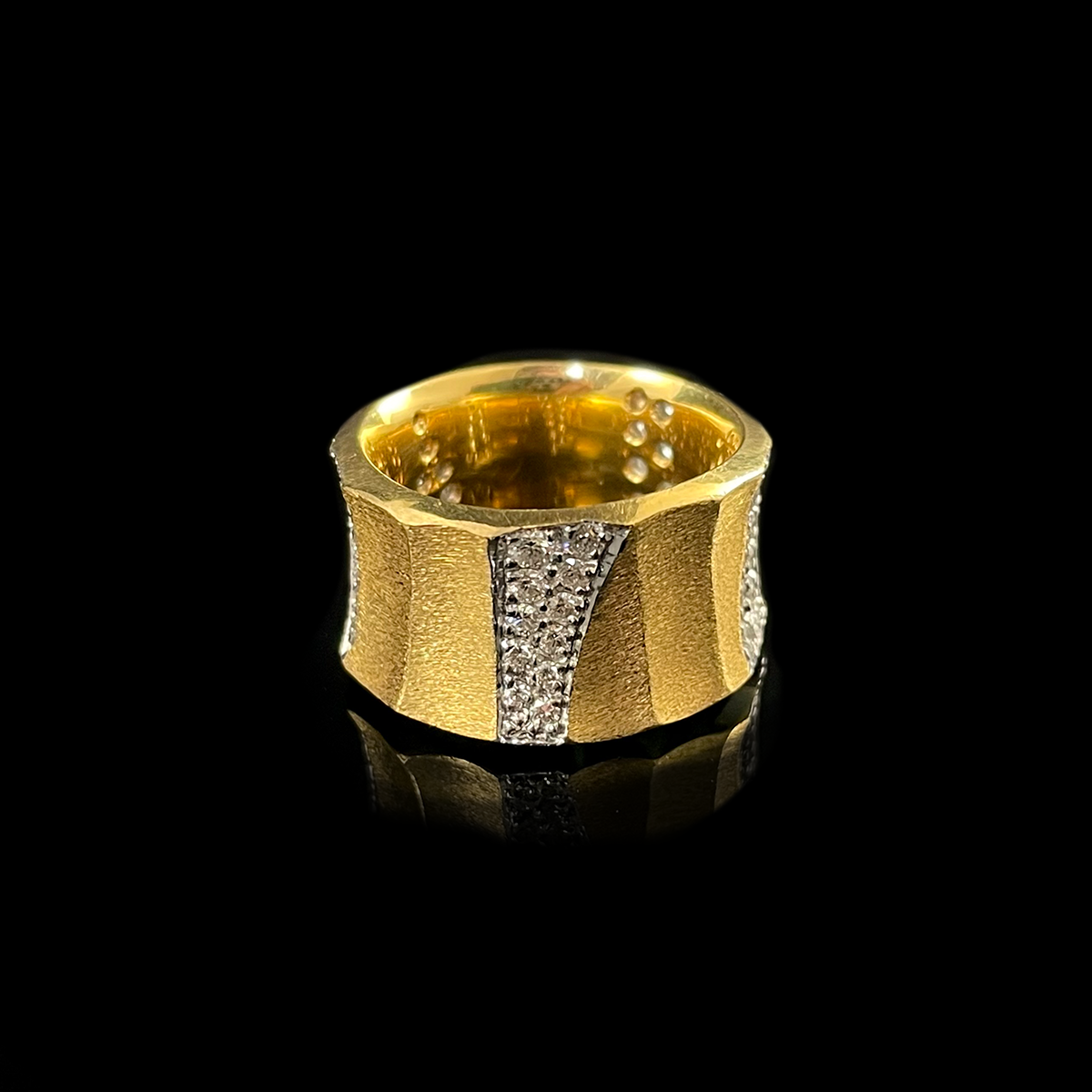 19K Yellow Gold Diamond Brutalist-Style Ring Back.png