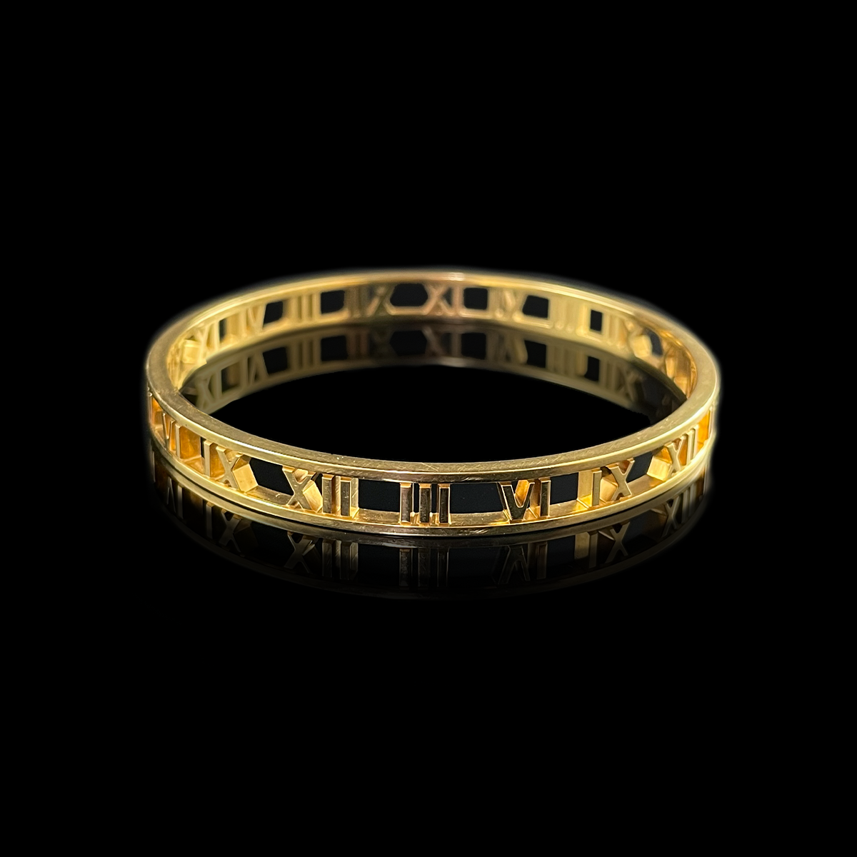 18K Yellow Gold Atlas Bangle signed Tiffany & Co.png