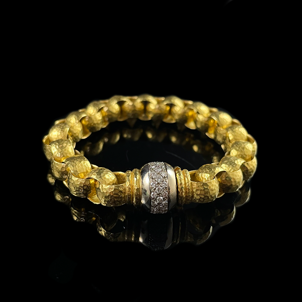 18K Yellow and White Gold Hammered Link Bracelet signed Silverhorn Closeup.png