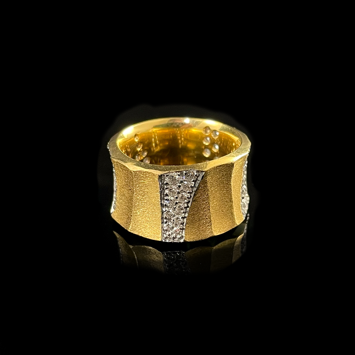 19K Yellow Gold Diamond Brutalist-Style Ring Back.png