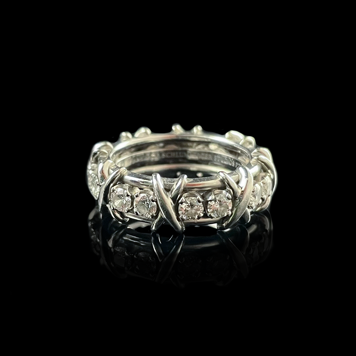 Platinum Diamond XO Ring signed Schlumberger.png
