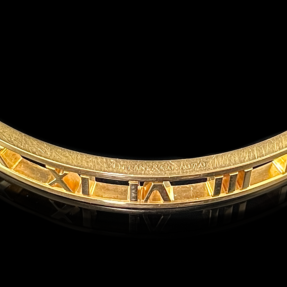 18K Yellow Gold Atlas Bangle signed Tiffany & Co Hallmark.png