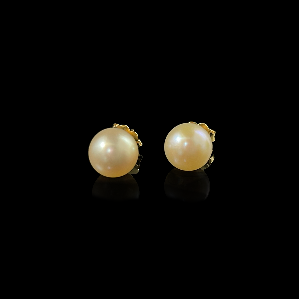 14K Yellow Gold Pearl Studs