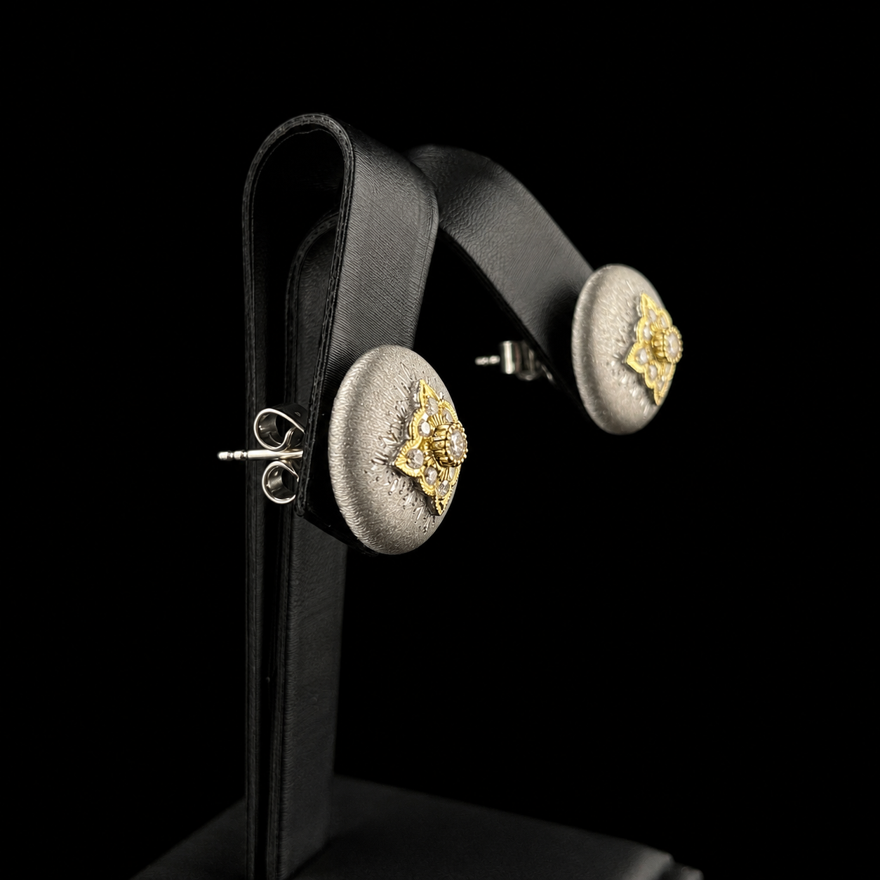 18K White : Yellow Gold Buccellati-Style Diamond Earrings Closeup.png