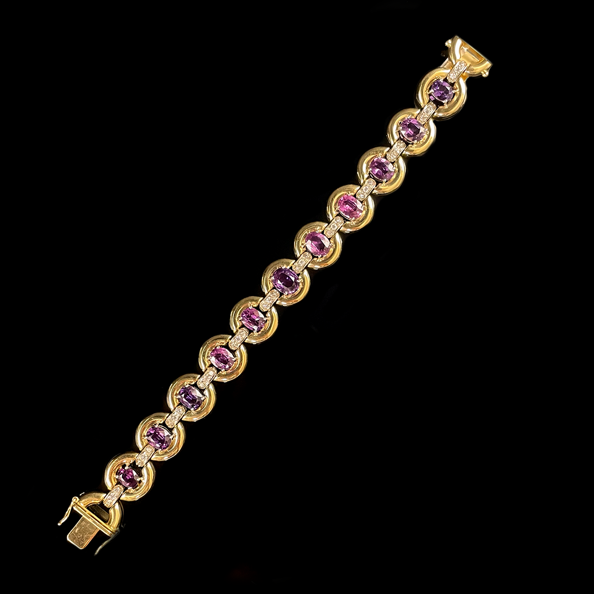 18K Yellow Gold No-Heat Purple Sapphire and Diamond Bracelet Layed Out.png