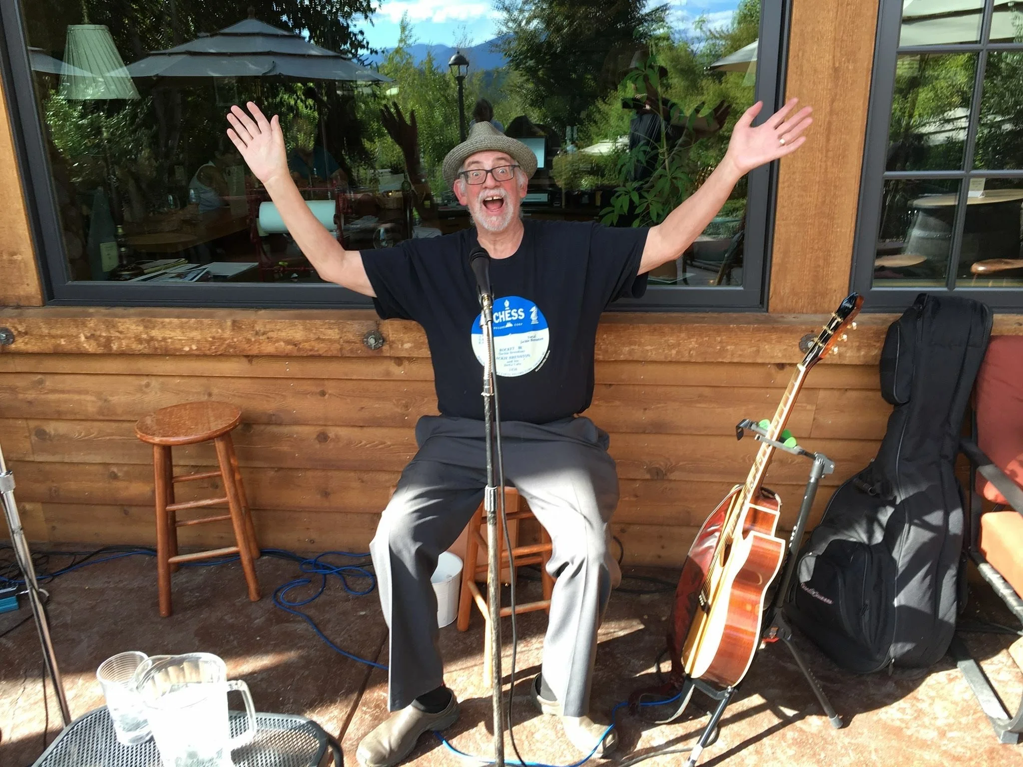 Friday Live Music with David Pinsky and Phil Newton.